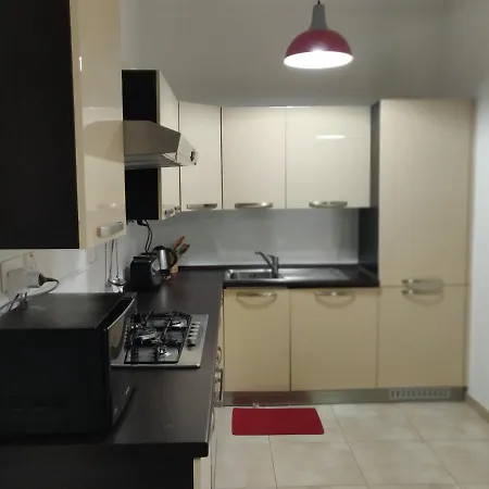 Cosy Central To All Amenities And Very Near The Sea In 公寓 马尔萨斯卡拉