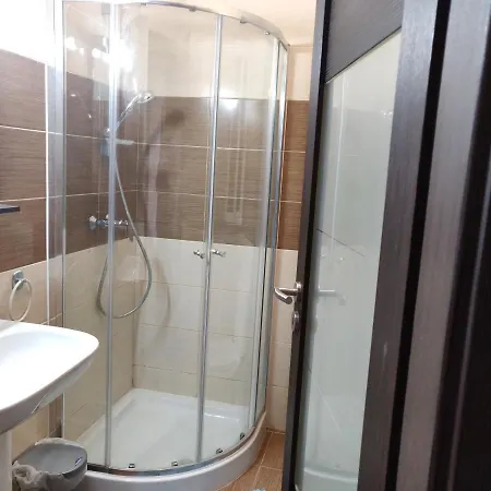 Cosy Central To All Amenities And Very Near The Sea In * 马尔萨斯卡拉